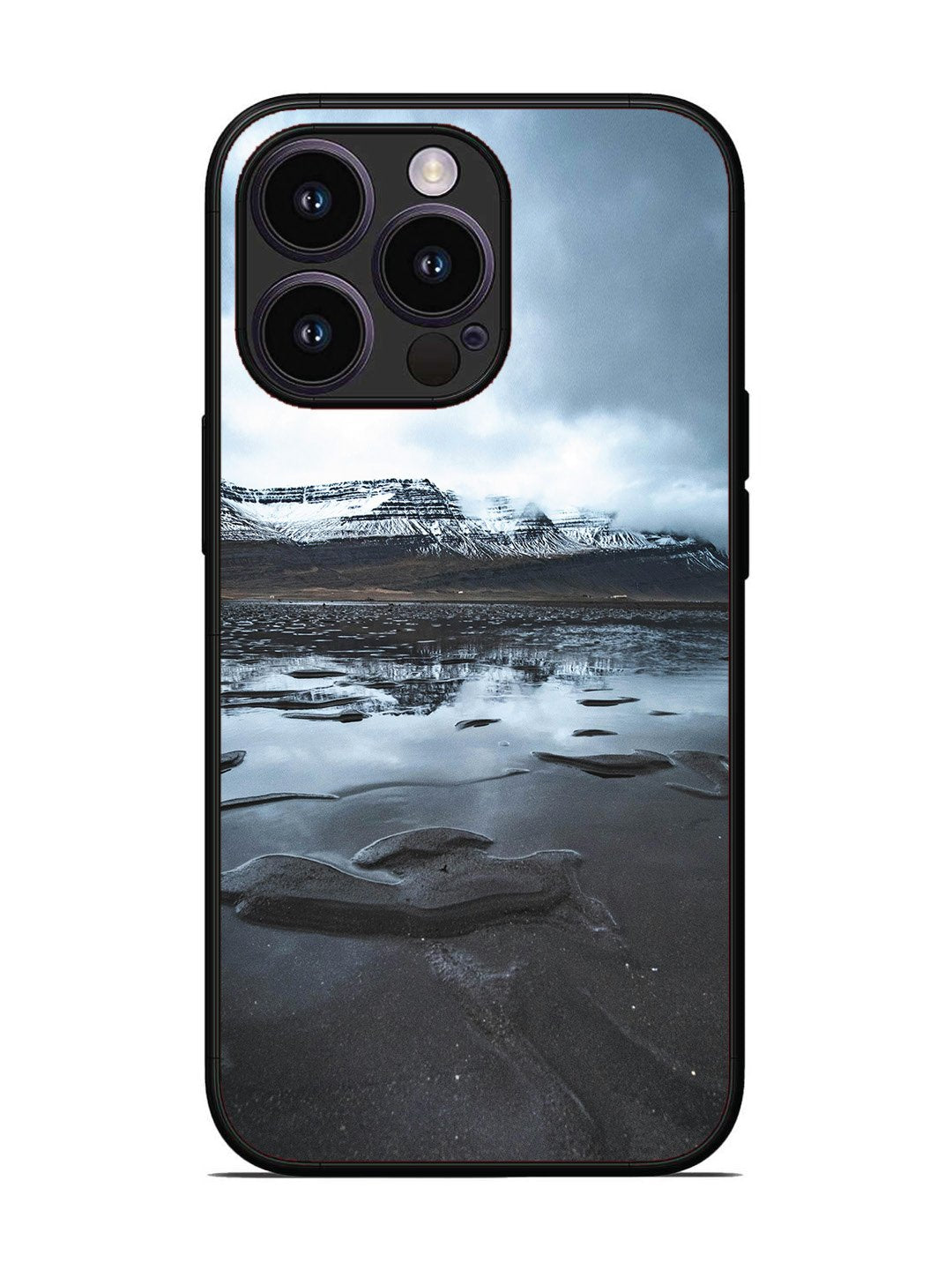 iPhone 13 Pro Beach And Mountain