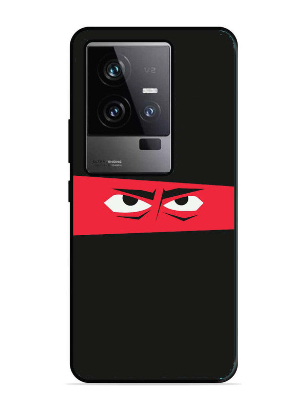 iQoo 11 5G Eyes On Red