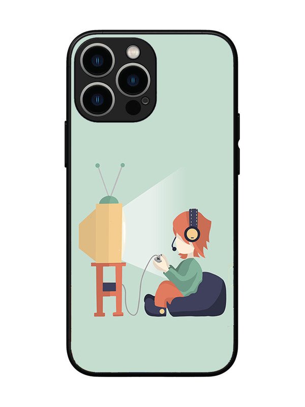 iPhone 13 Pro Max Kid Playing Game