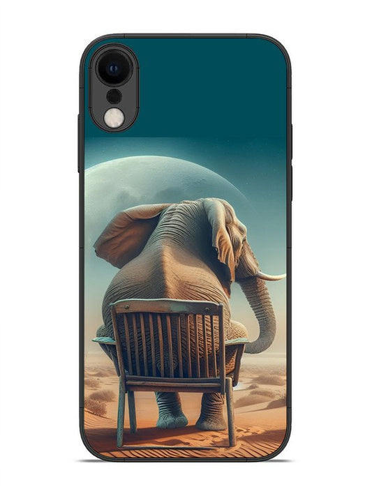 iPhone XR Baby Elephant om chair