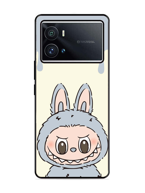 iQoo 9 Pro Labubu Closeup Blue