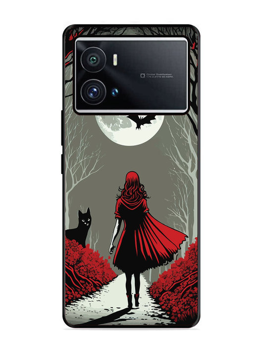 iQoo 9 Pro Scarlet Girl in Red Forest
