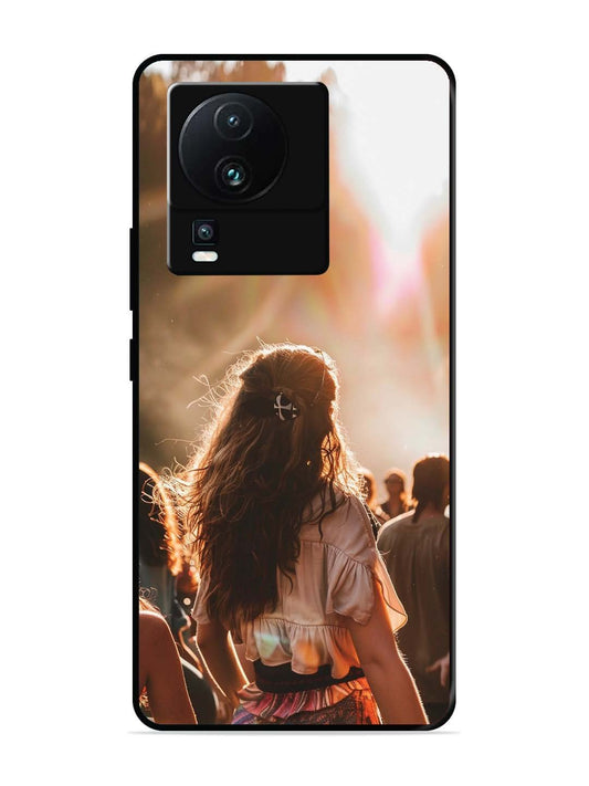 iQoo Neo 7 5G Sunlit Festival Vibes