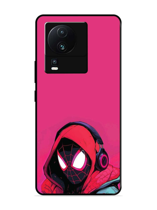 iQoo Neo 7 5G Spidey Listening Music