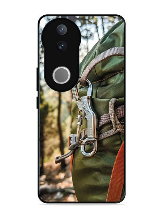 iQoo Z10R 5G Hiking Gear Close-up