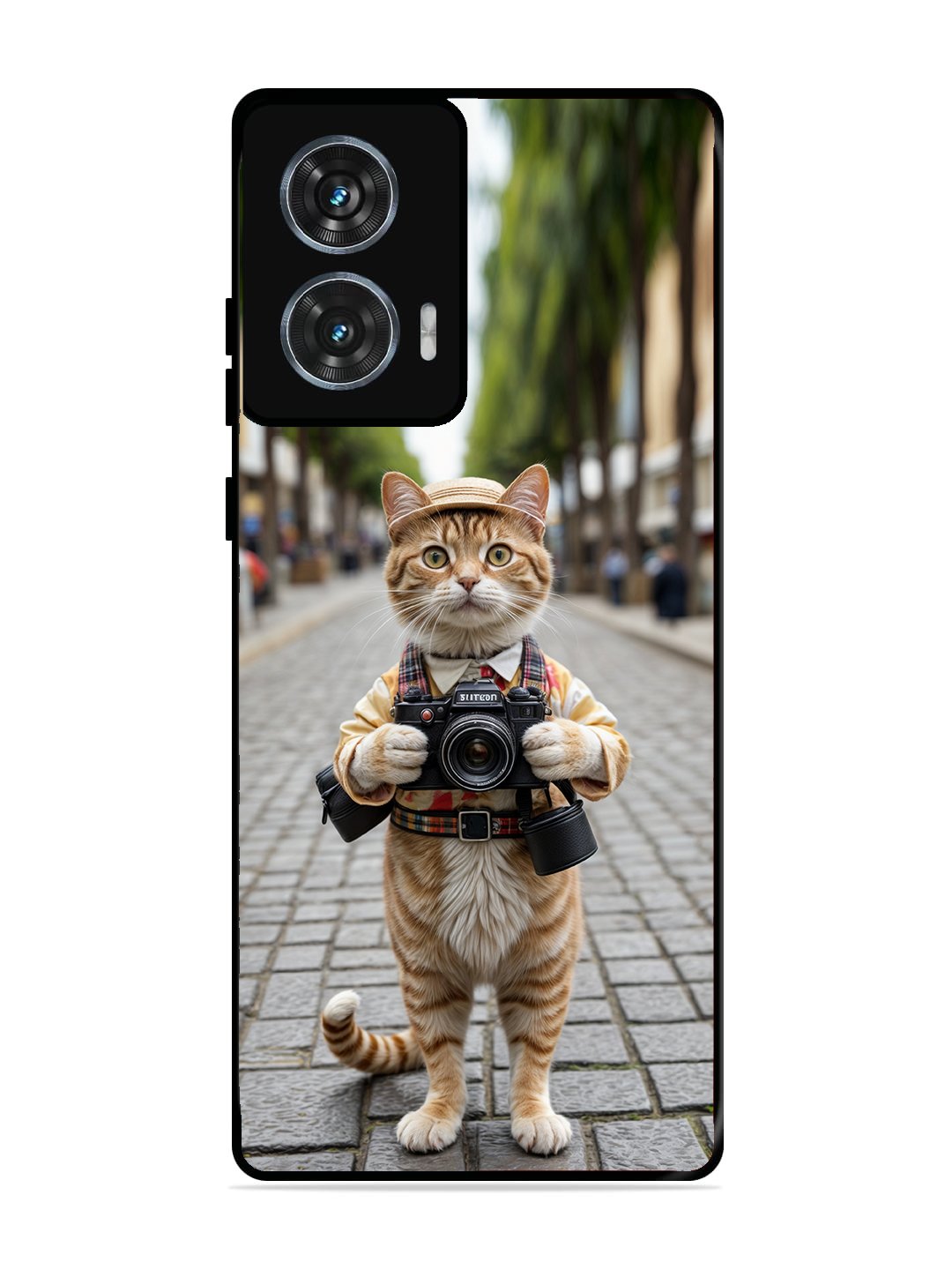 Motorola Moto G85 Cat as Cameraman