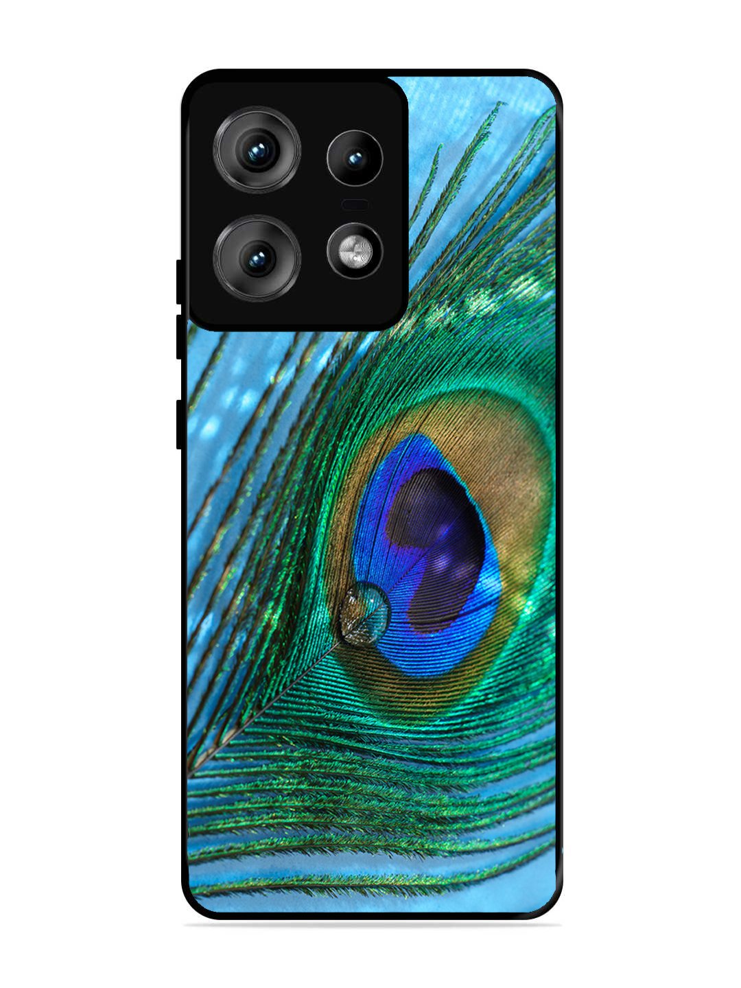 Motorola Edge 50 Pro A drop on Peacock Feather