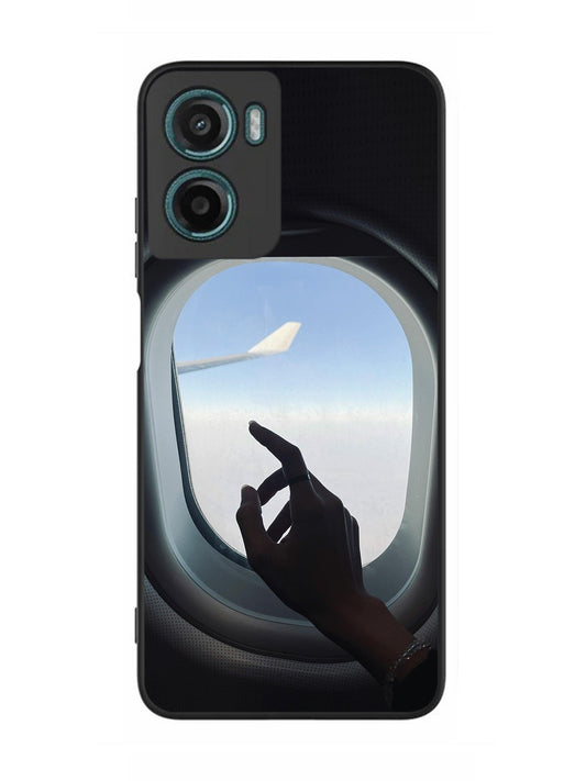 Motorola Moto G05 Airplane Window
