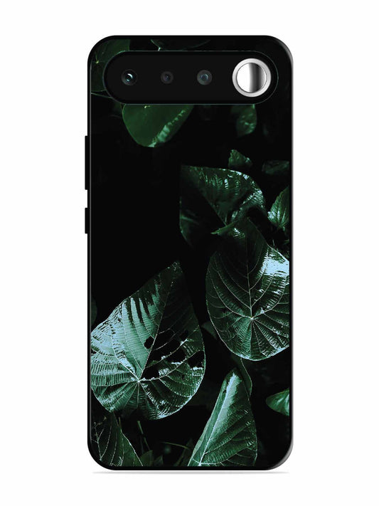 realme 16 Leafs at night