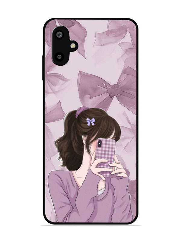 Samsung Galaxy F06 Pinky Girl taking selfie