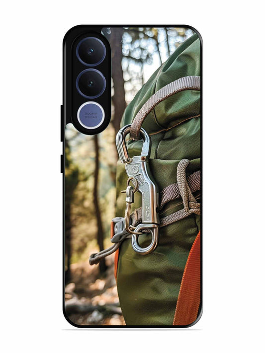 Vivo V70 fe Hiking Gear Close-up