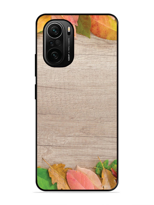 XIAOMI MI 11X PRO 5G Autumn Leafs On Wooden Table